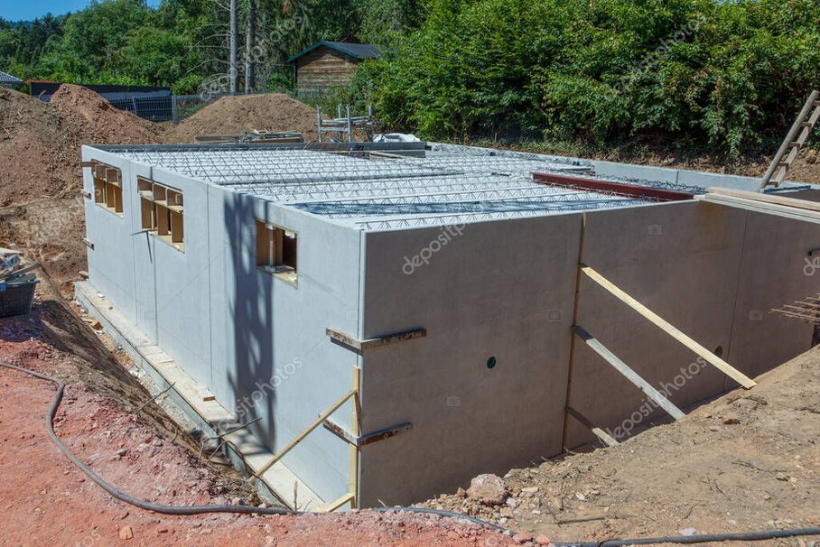 Montage vorgefertigter Bauteile bei einer Aufstockung